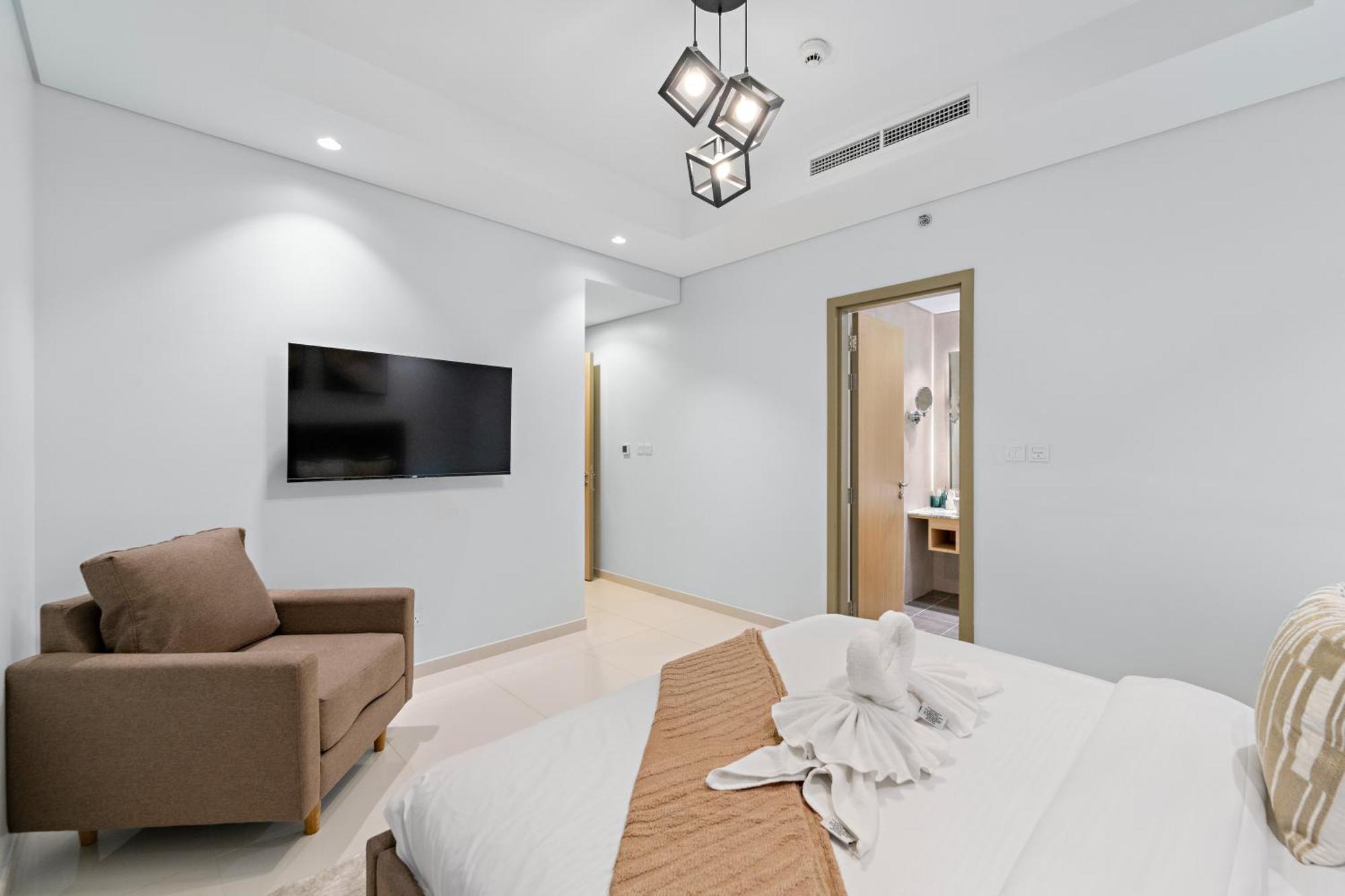 First Class 2br Modern Luxury At Paramount Apartment Dubai