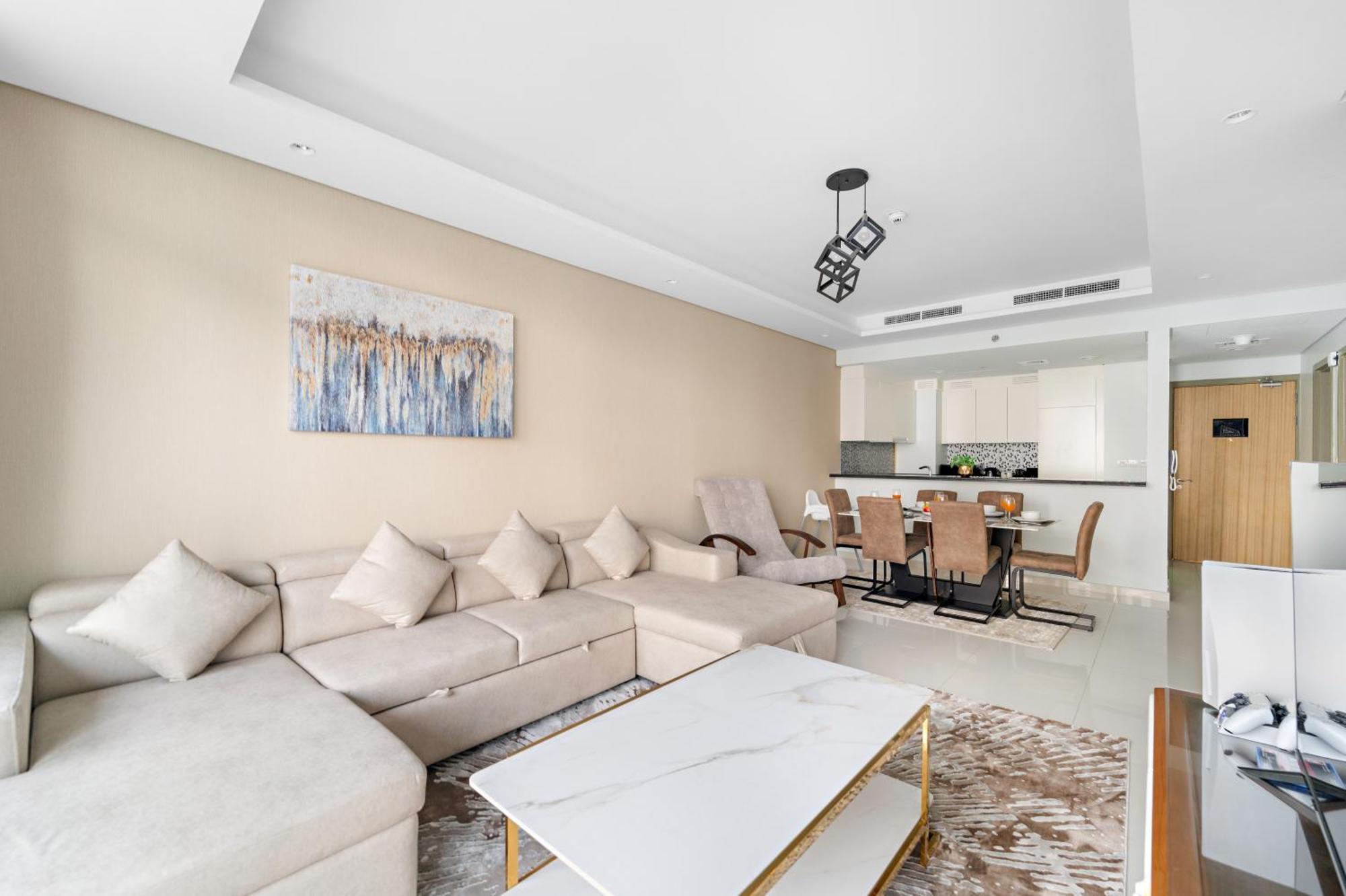 Apartment First Class 2br Modern Luxury At Paramount Dubai