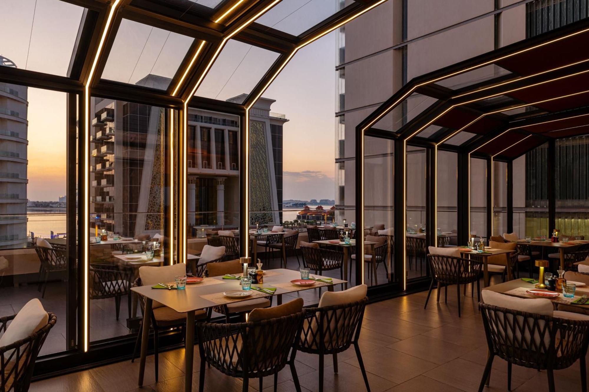 Aloft Palm Jumeirah 4*