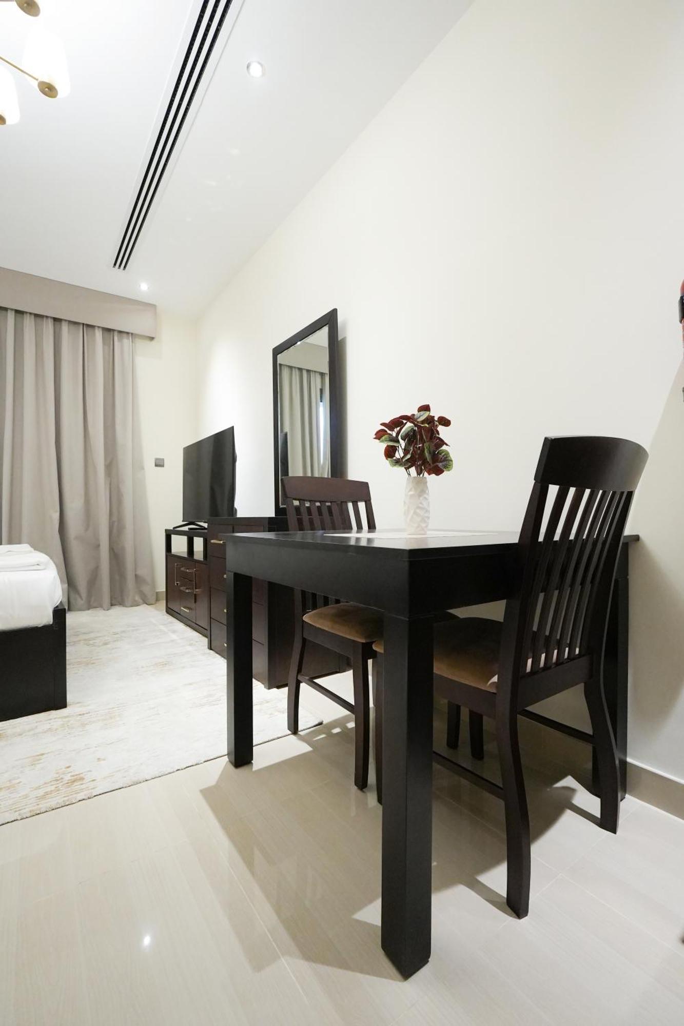 Studio At Elite Downtown With Burj Khalifa View By Anw Apartment Dubai