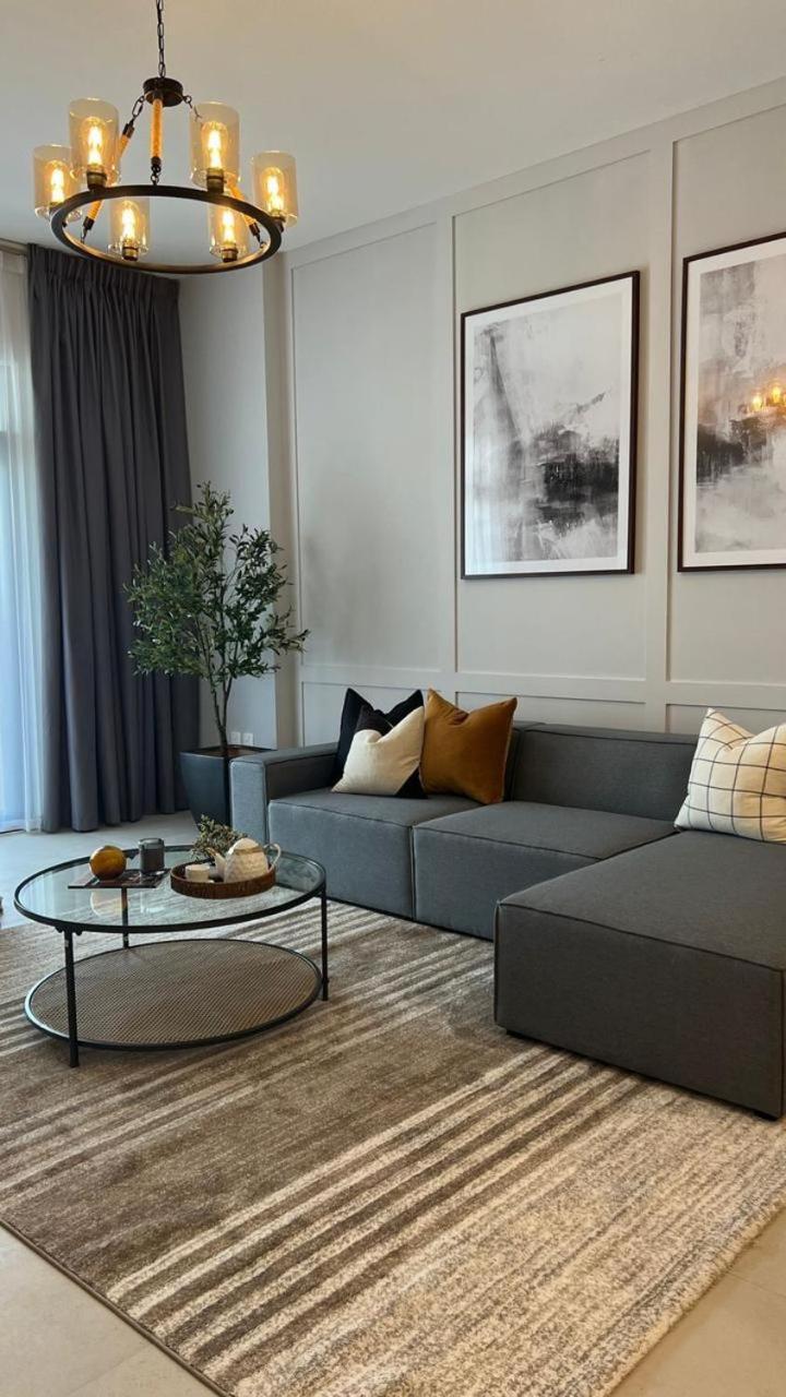 White Sage - Bright And Spacious 1br In Mjl