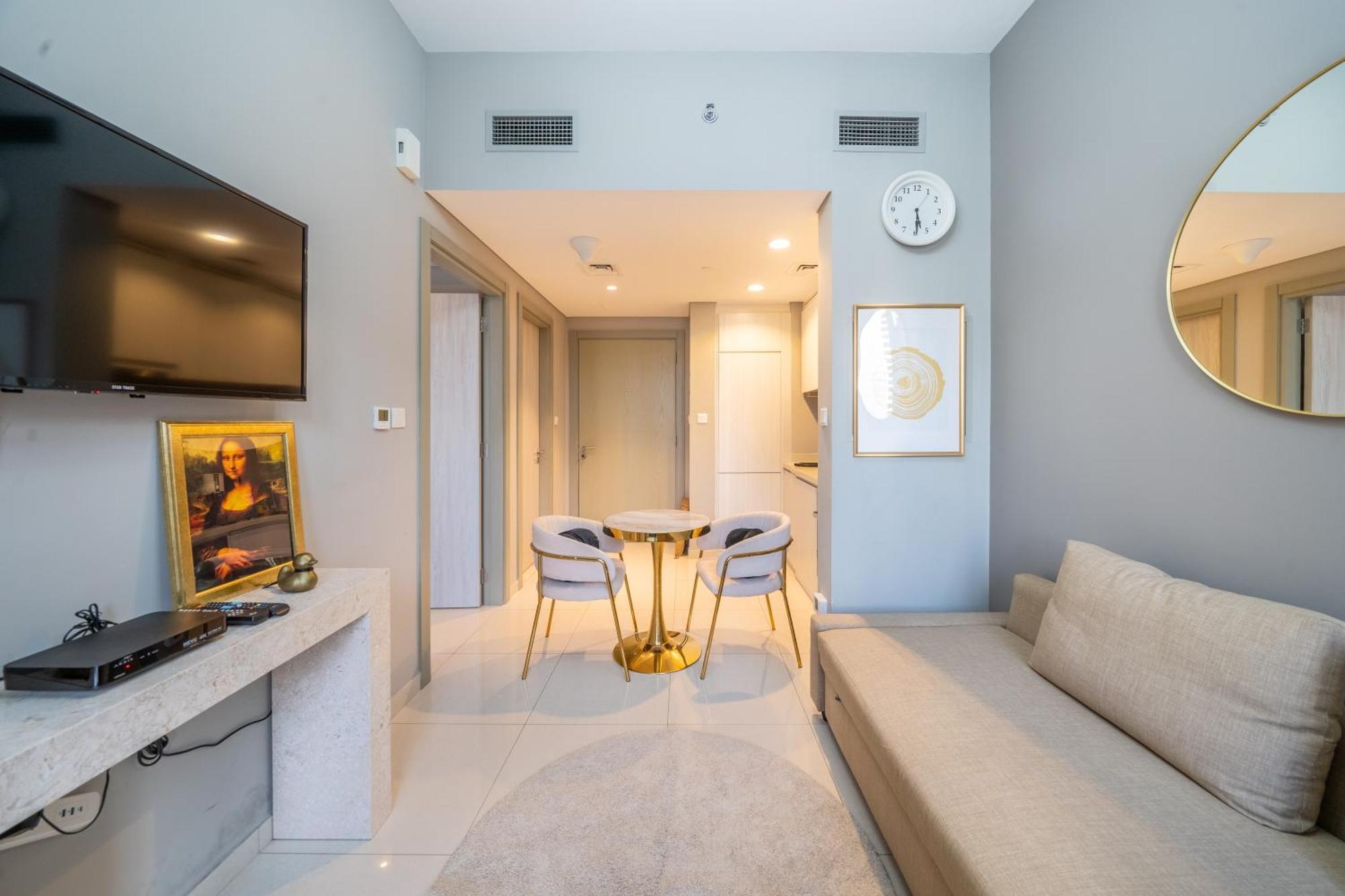 Apartment Homes Beyond L 1br Close To Business Bay Metro Dubai