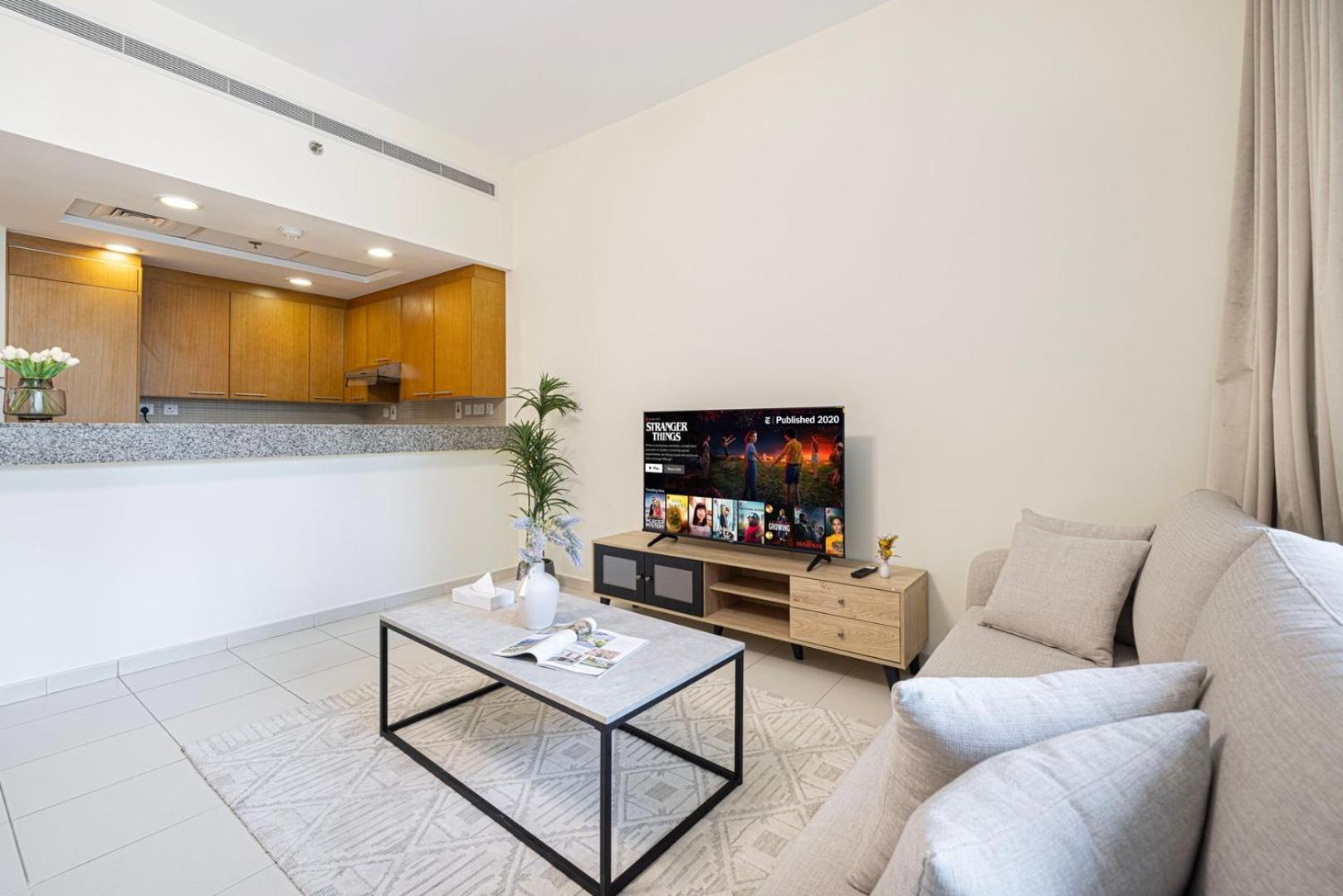 Apartment Modern In Bay Square Business Bay