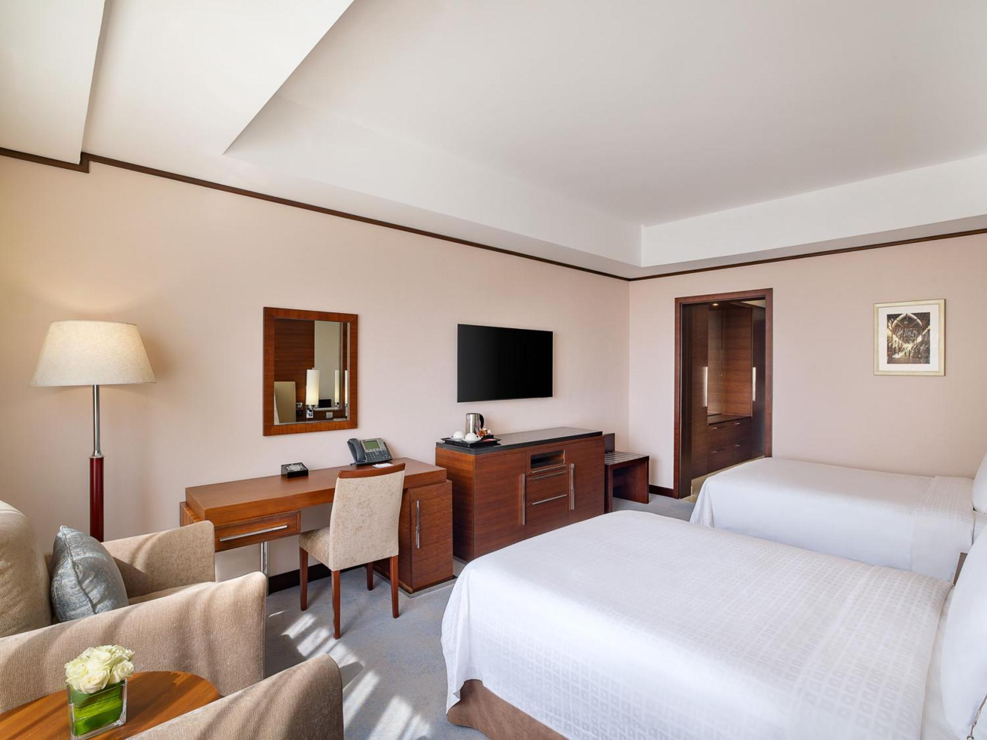 Grand Millennium Dubai