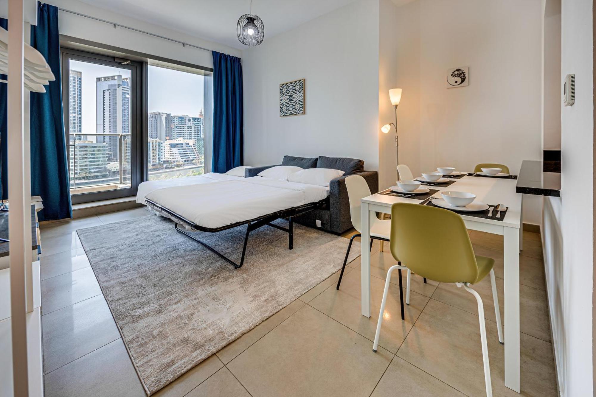 5 Star Sparkle Tower By Swarovski, Marina Apartment *