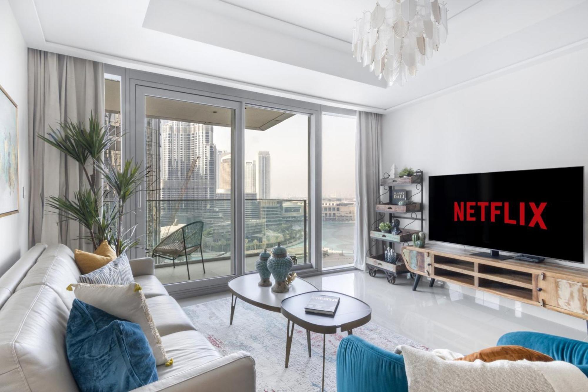 Spectacular Views Of Burj & Fountain - 2 Br *