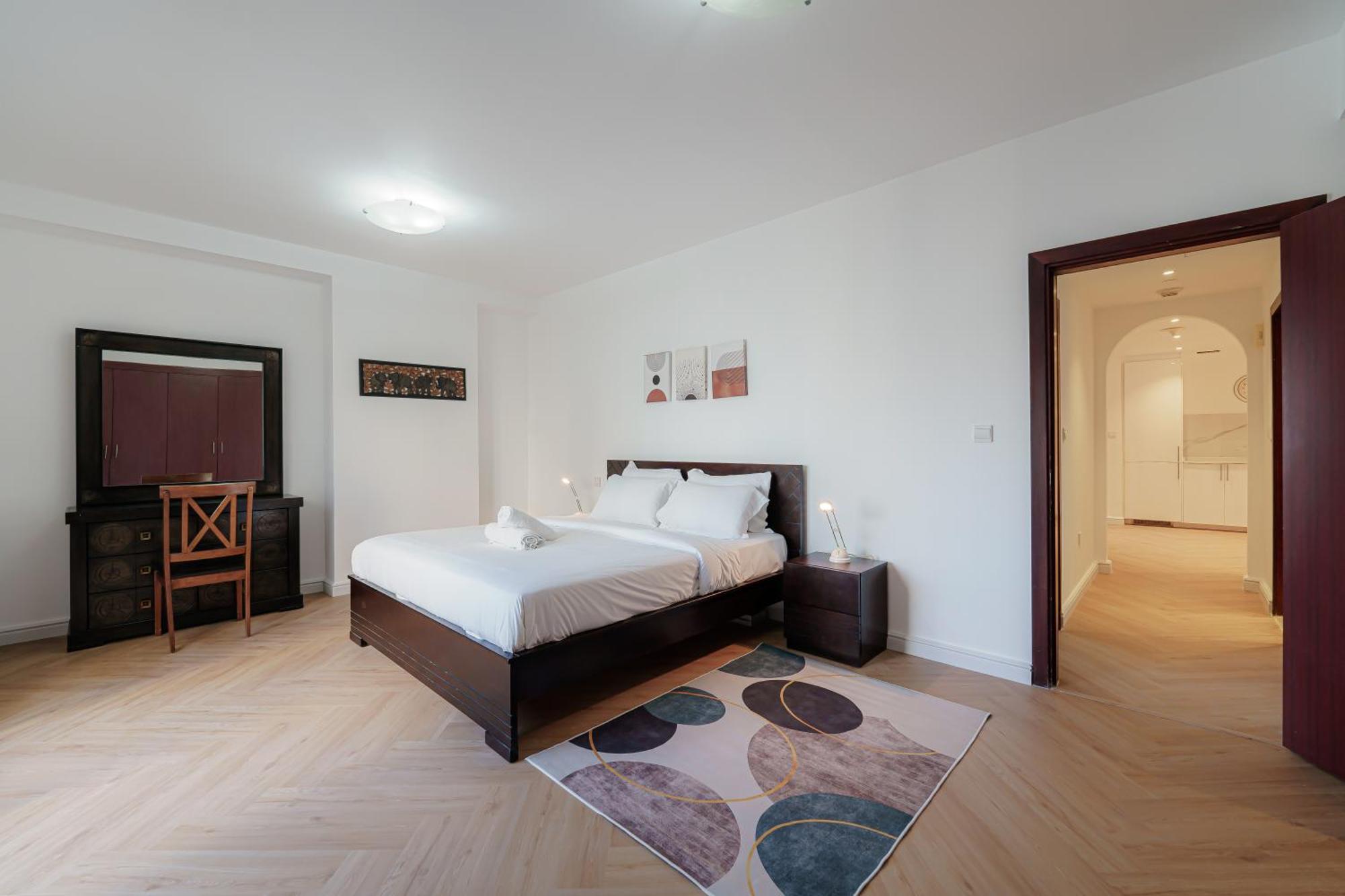 Apartment First Class In Heart Of Jbr, Steps To The - 121 Living *