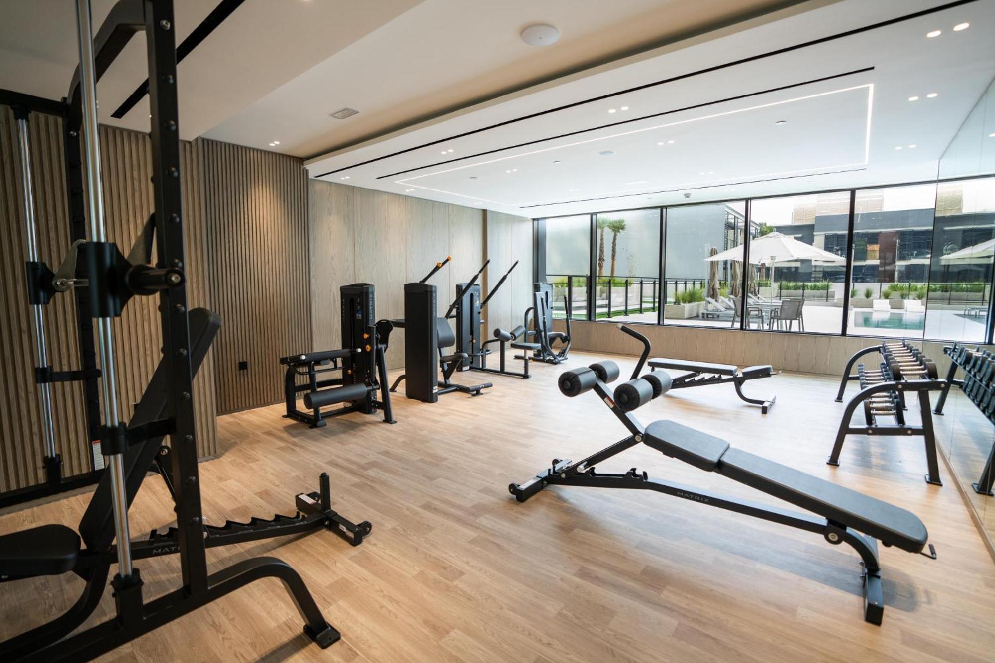Spacious 1br With Big Balcony In Jvc Apartment *