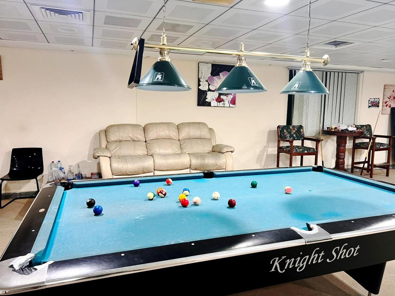 Homestay Pathfinder Partition In Barsha Heights Tecom Dubai