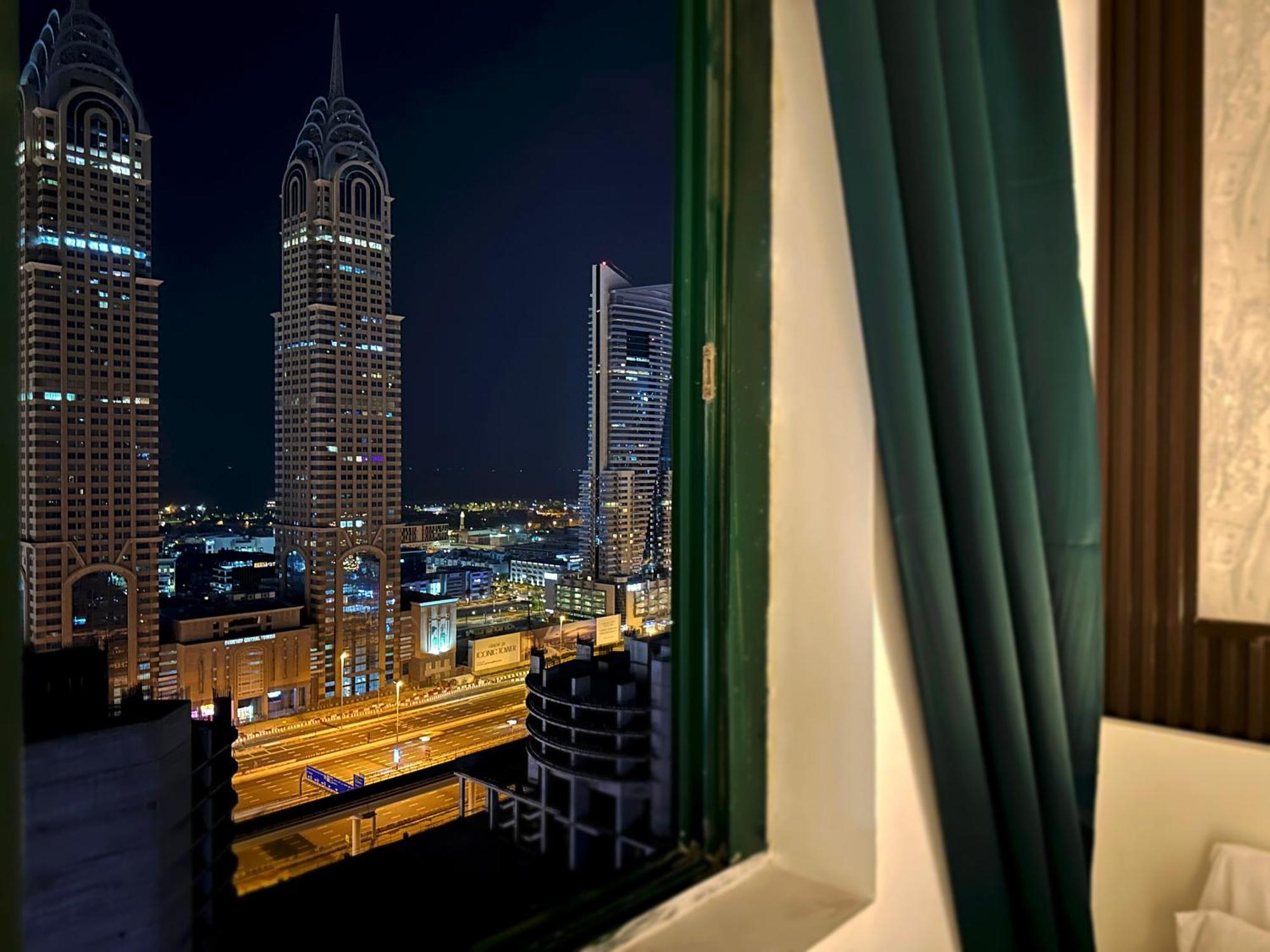 Pathfinder Partition In Barsha Heights Tecom *