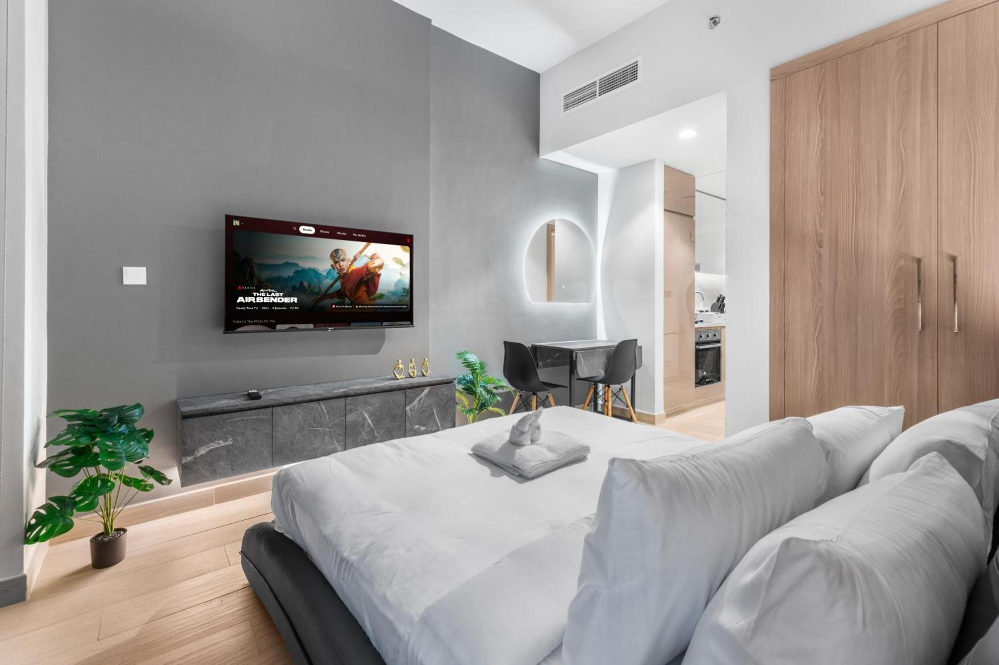 Apartment - 10 Minutes From Downtown