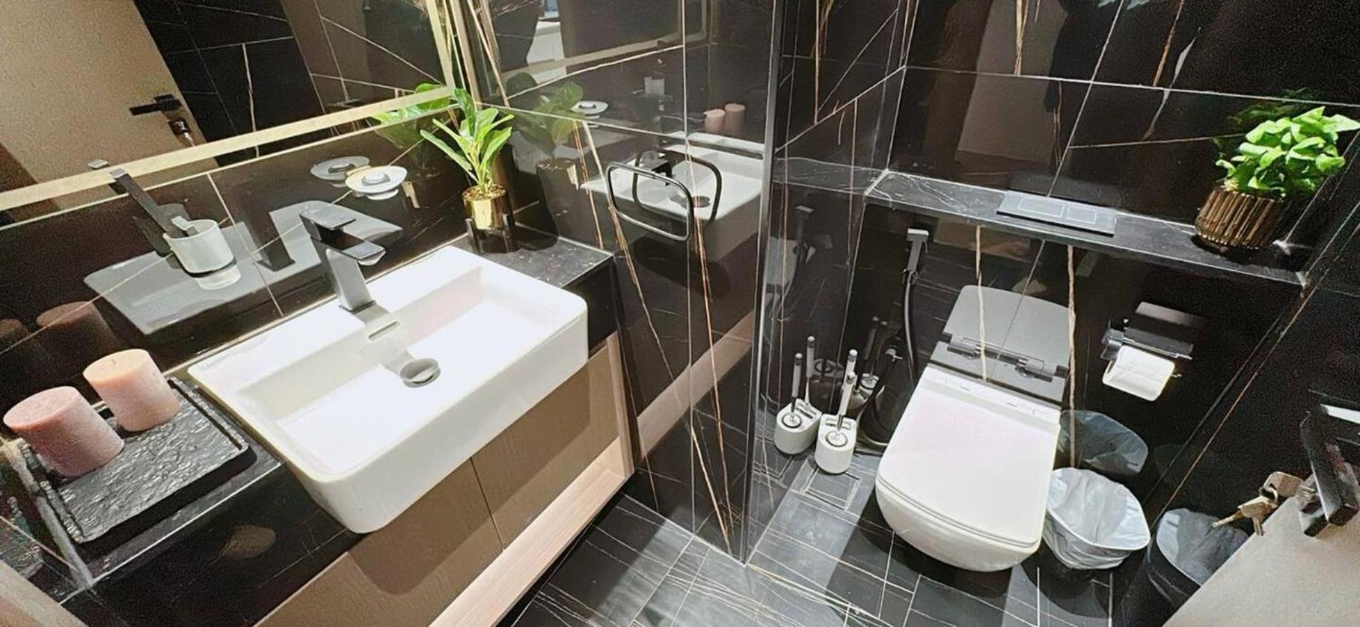Apartment Premium 1br Fully Furnished With Balcony *