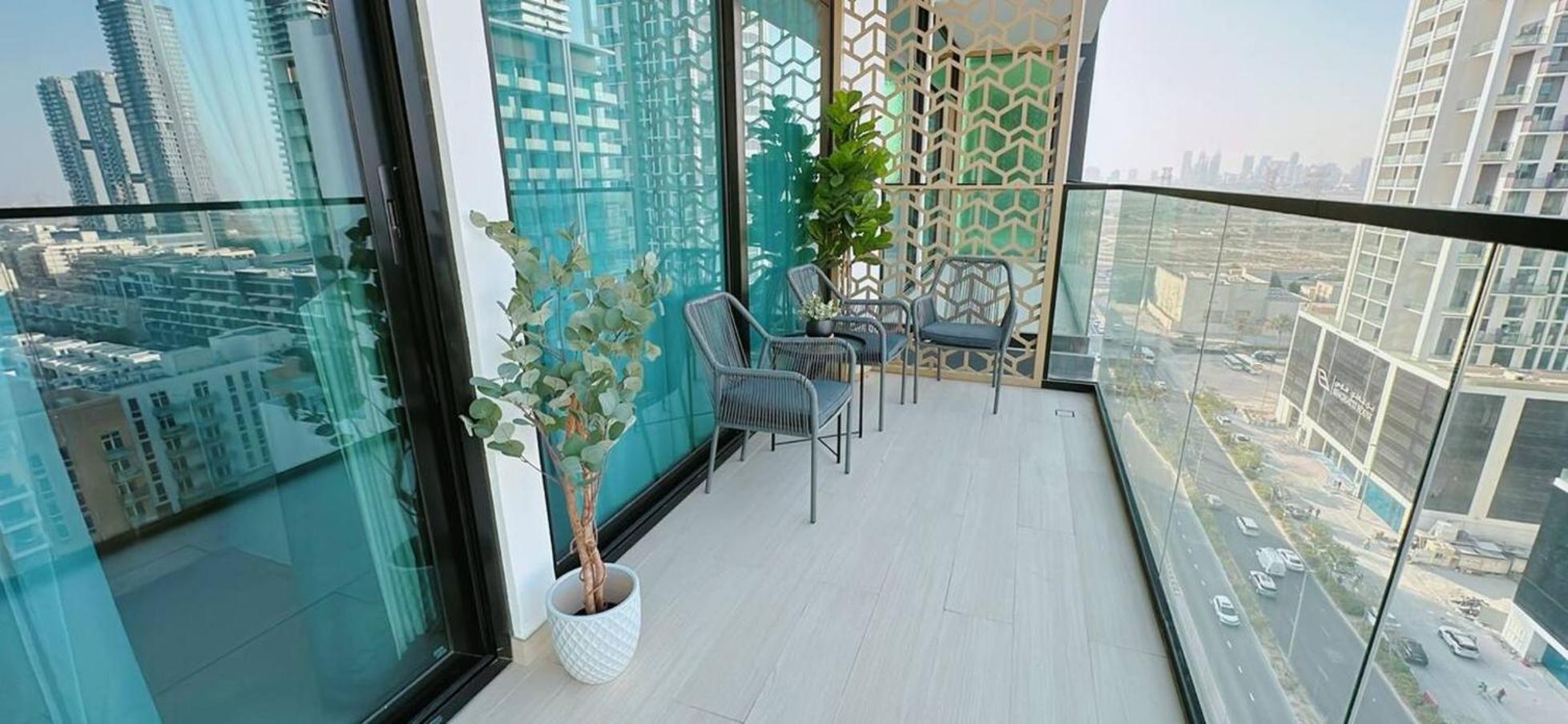 Premium 1br Fully Furnished With Balcony *