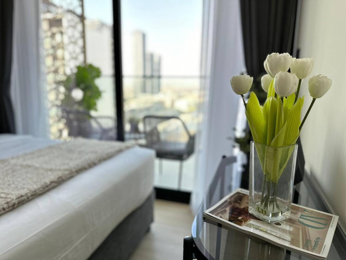 Premium 1br Fully Furnished With Balcony Apartment Dubai