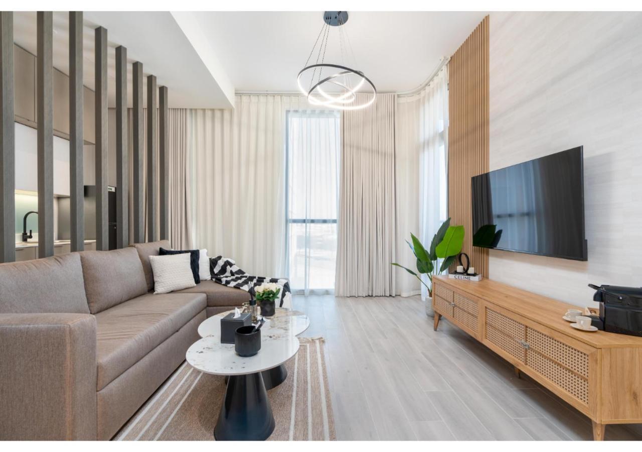 Trendy 1br With Balcony In Noor 2 By Vibel *