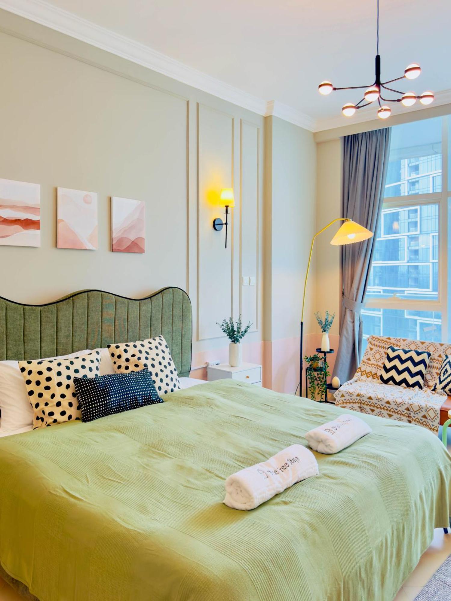 Apartment Luxury 3bhk Jbr By One Tree