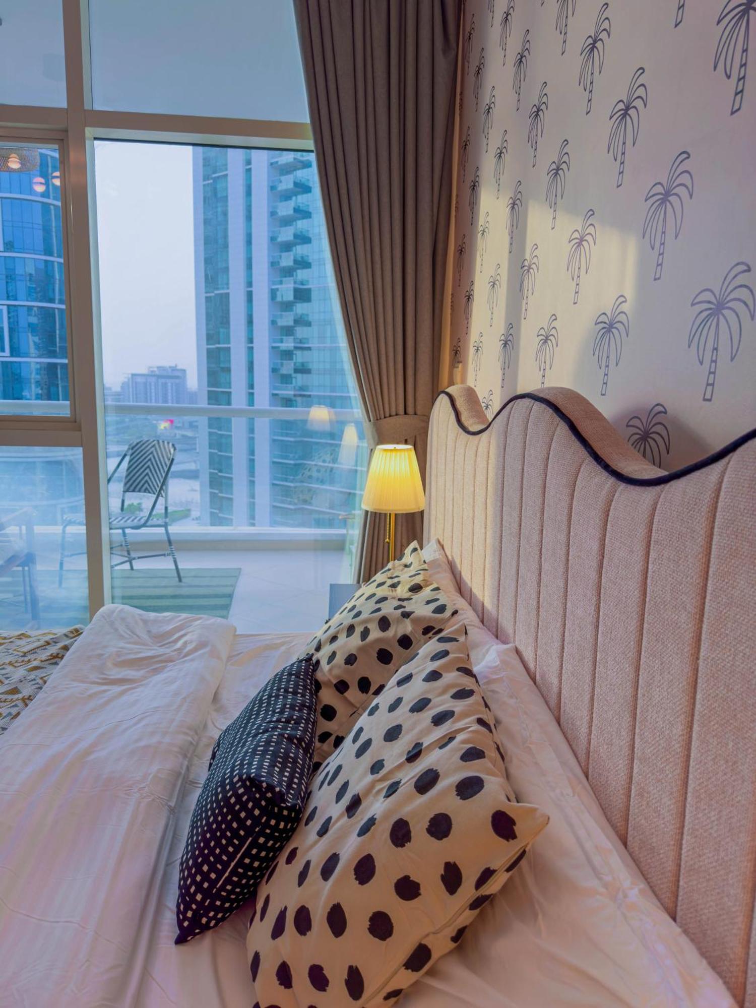 Luxury 3bhk Jbr By One Tree *