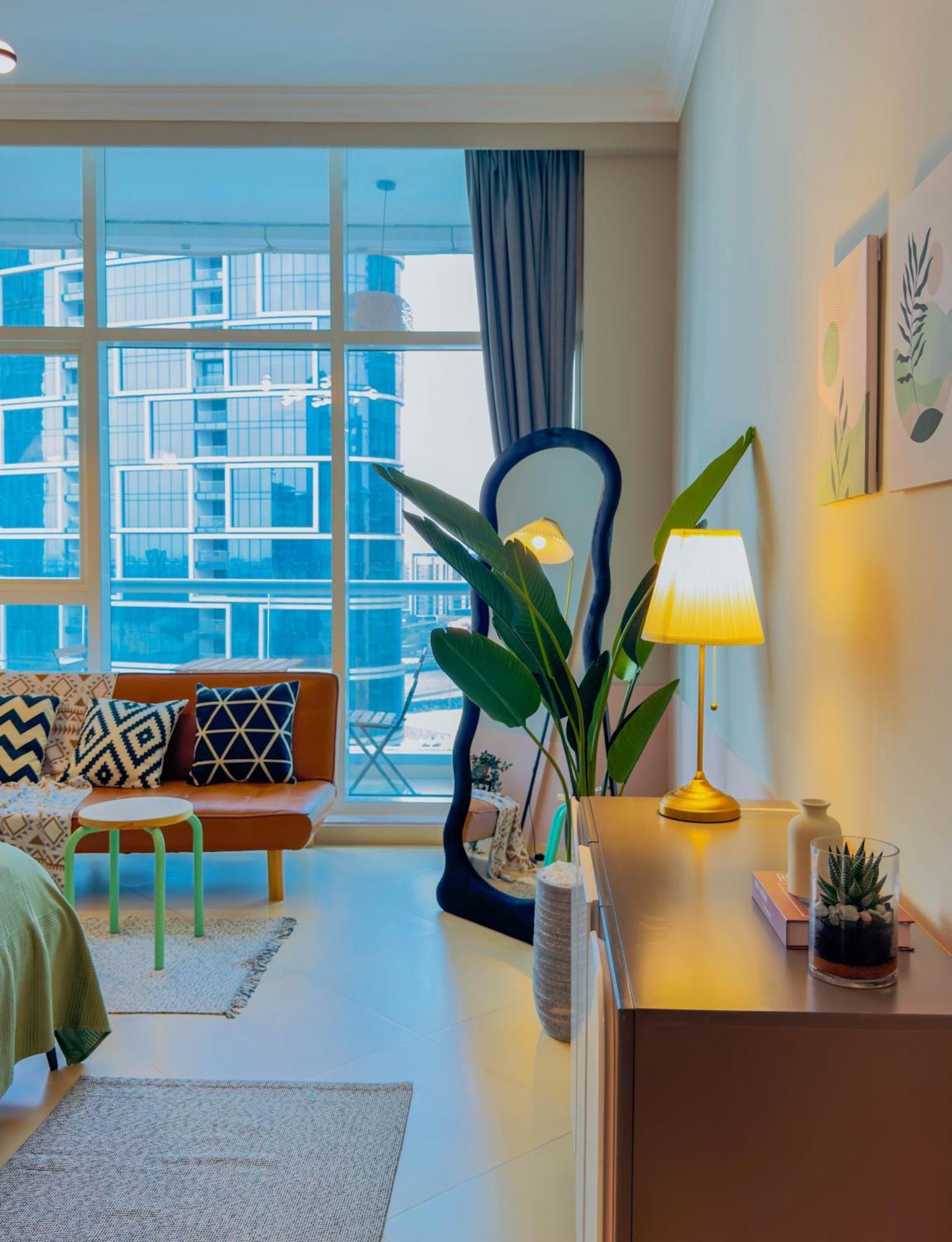 Luxury 3bhk Jbr By One Tree Dubai