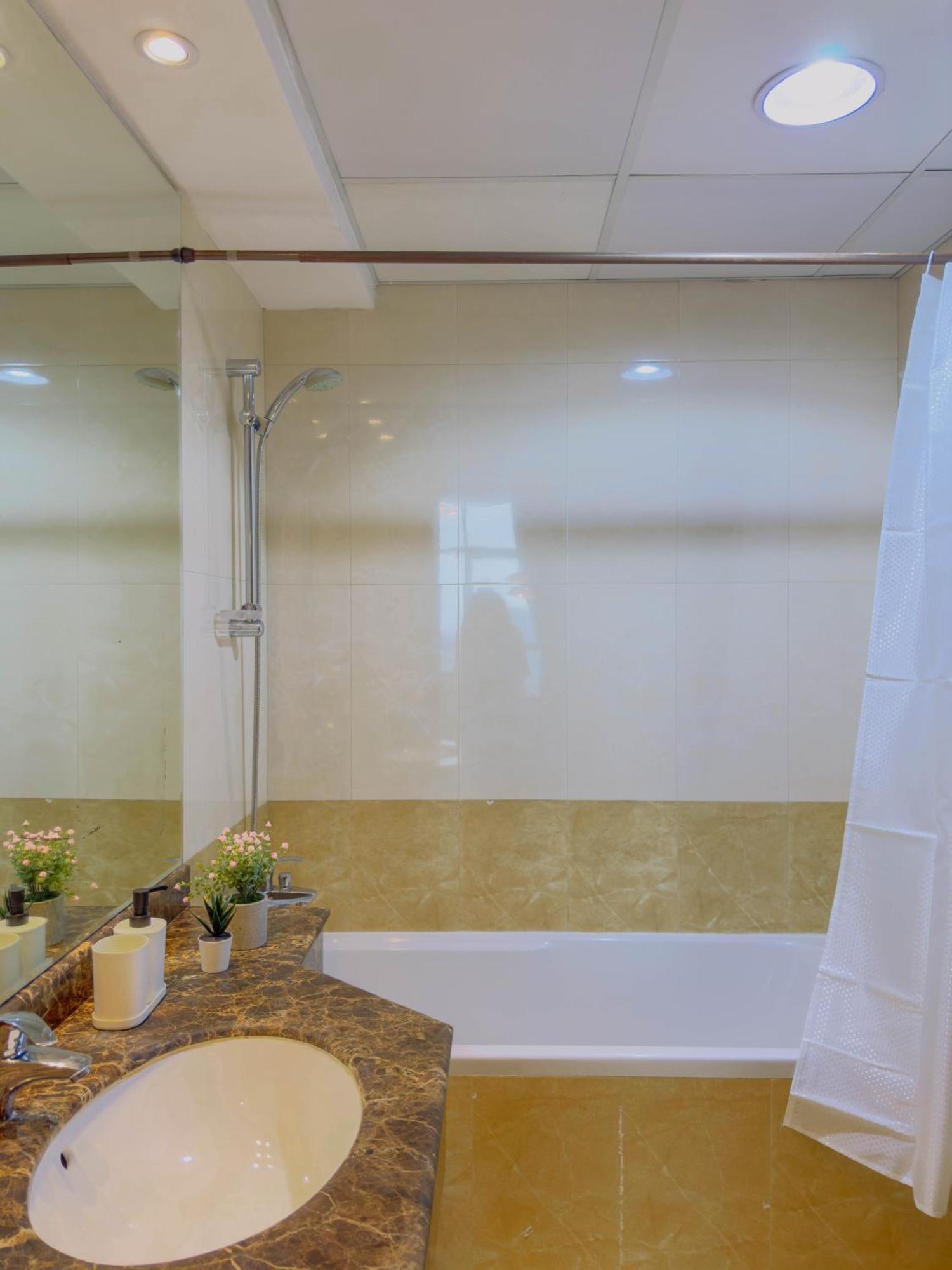 Apartment Luxury 3bhk Jbr By One Tree Dubai