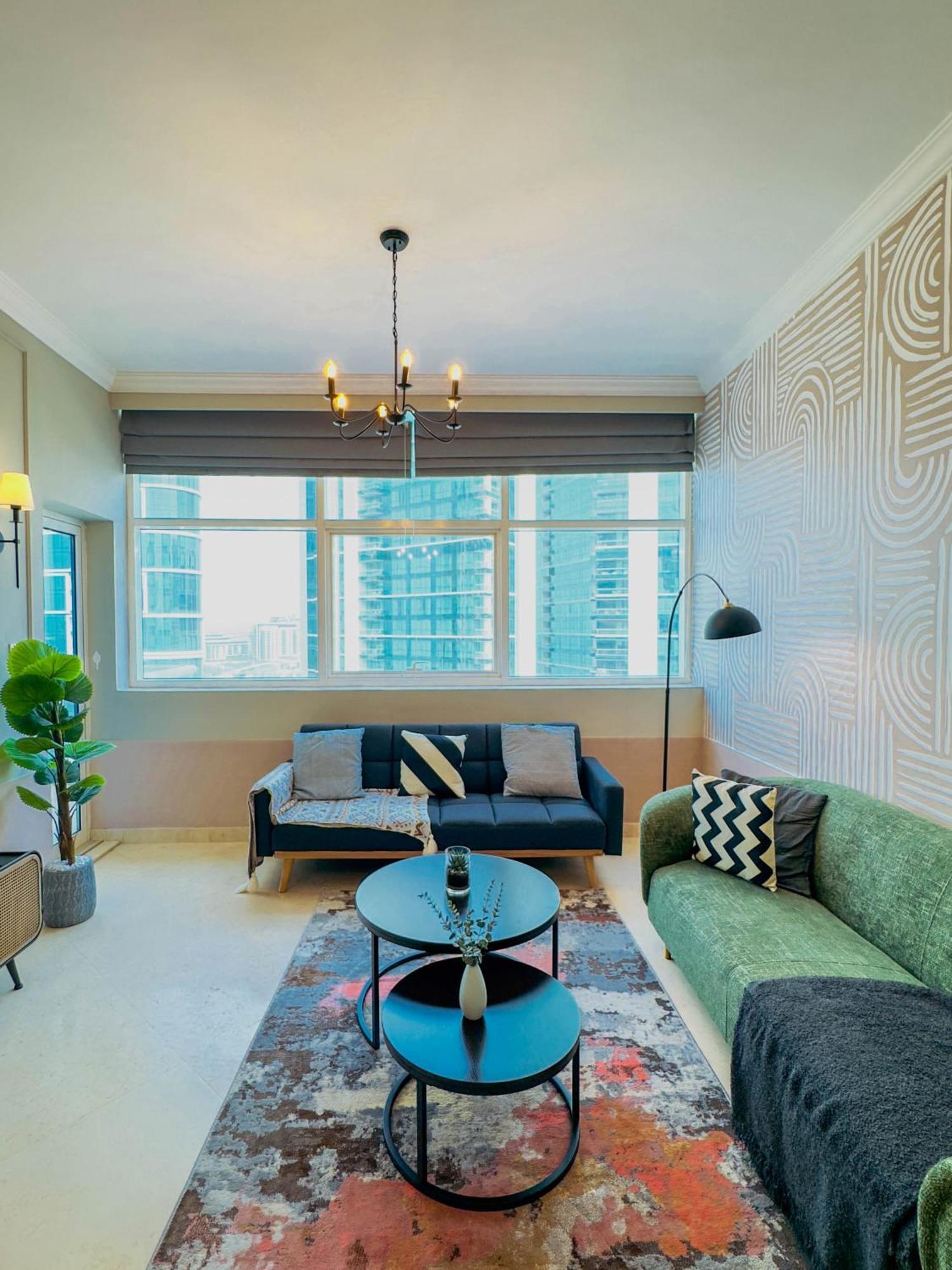 Luxury 3bhk Jbr By One Tree Apartment *
