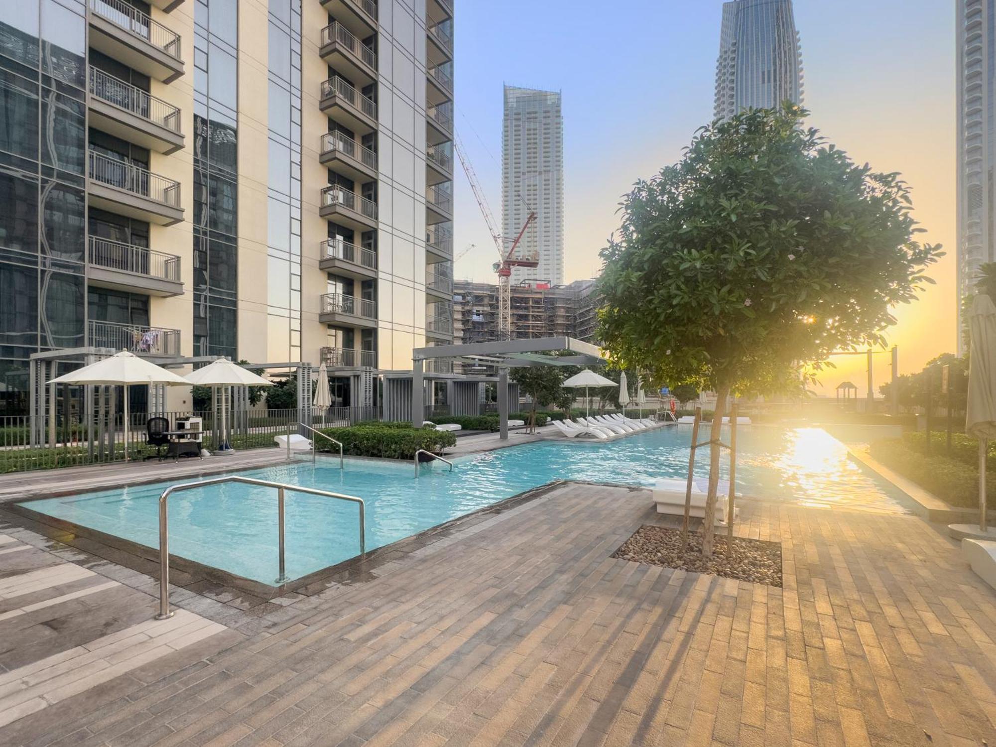Cozy 4br With Panoramic Creek Views Dubai