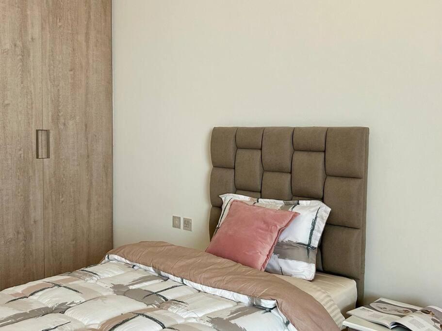 2 Bedroom With Maid Exclusive Burj Khalifa View * Dubai