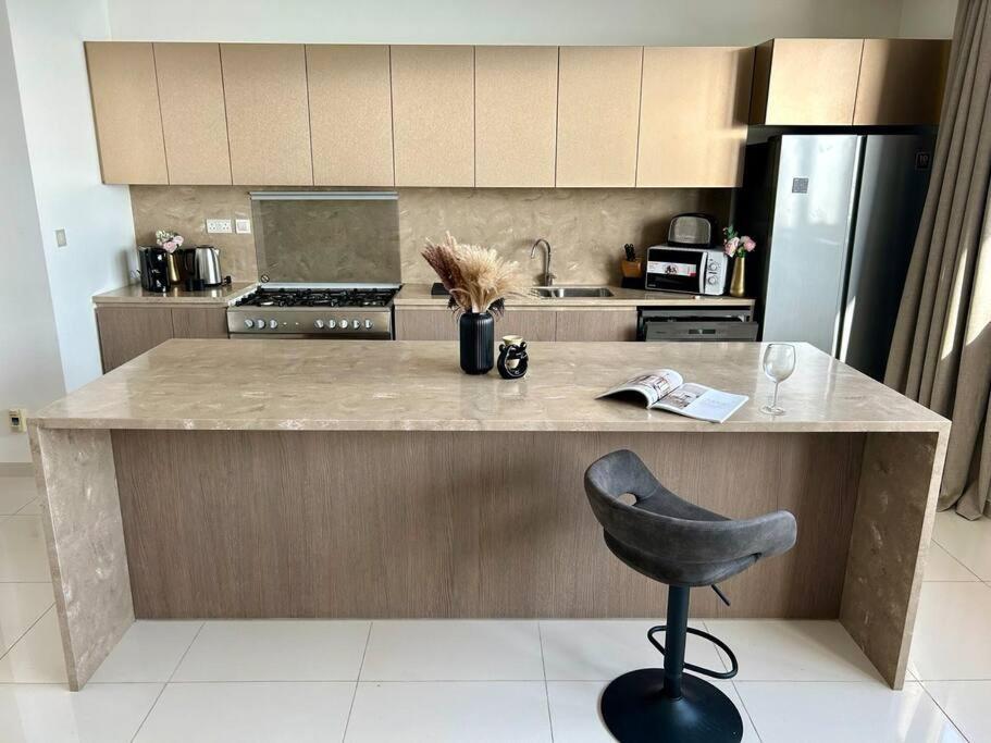 2 Bedroom With Maid Exclusive Burj Khalifa View