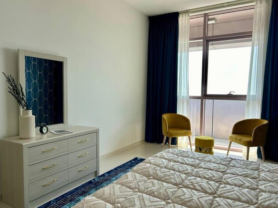 2 Bedroom With Maid Exclusive Burj Khalifa View Apartment Dubai