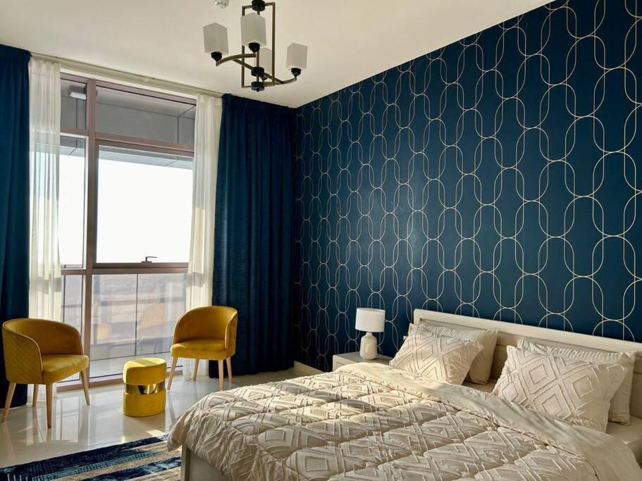 Apartment 2 Bedroom With Maid Exclusive Burj Khalifa View *