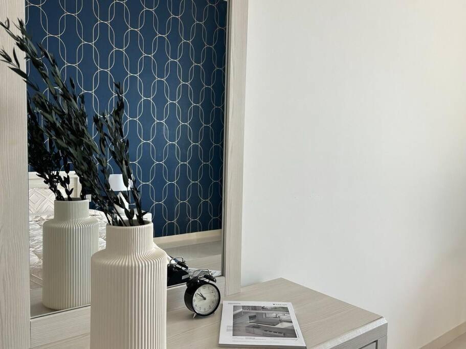 2 Bedroom With Maid Exclusive Burj Khalifa View Apartment