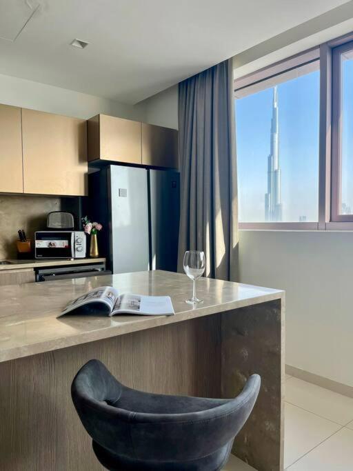 2 Bedroom With Maid Exclusive Burj Khalifa View