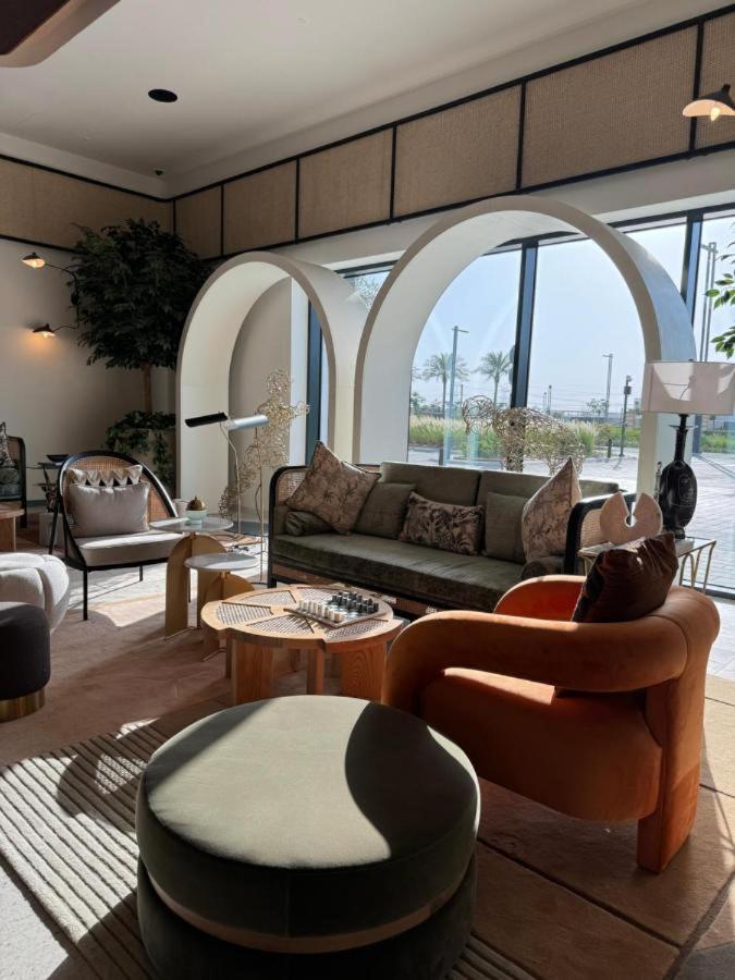 Apartment Luxury In Golfville Hills *