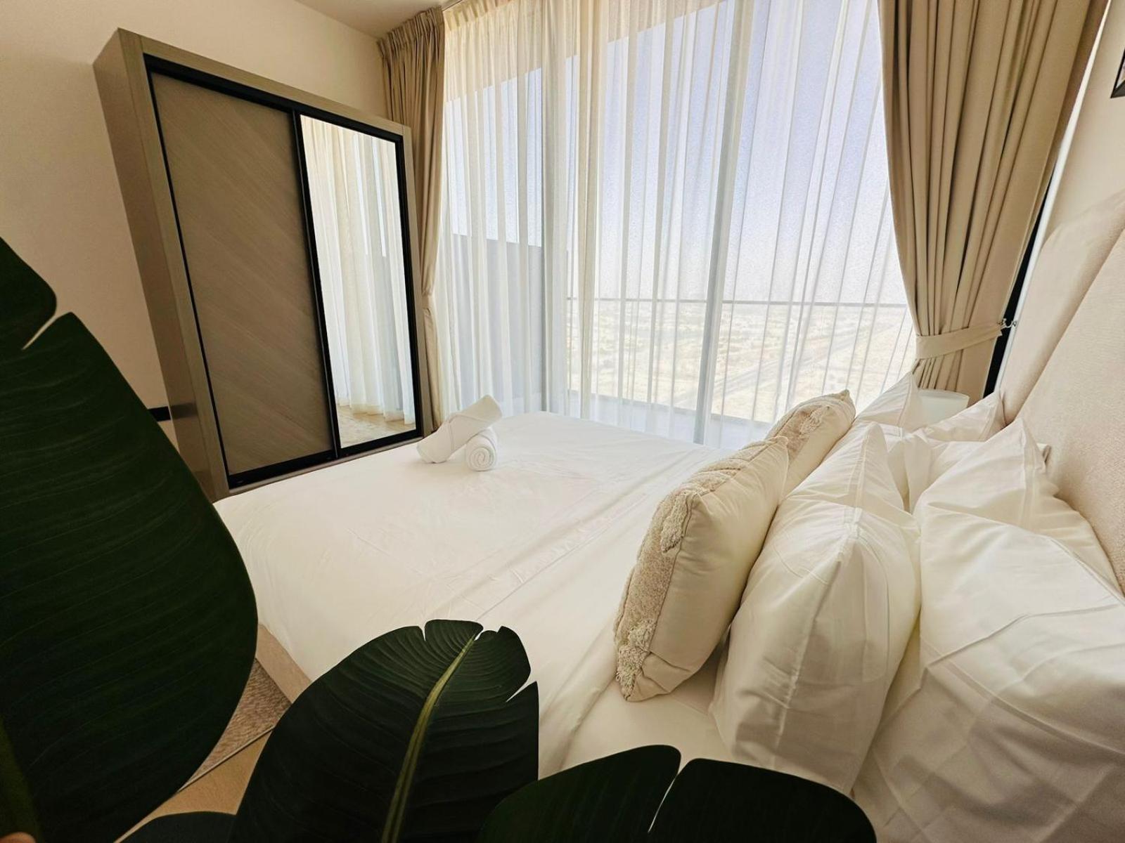 Apartment Spacious 1br With Big Balcony In Jvc Dubai
