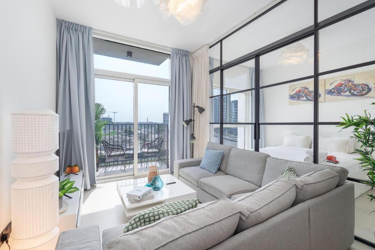 Guestready - Modern Retreat In Hills Estate * Dubai