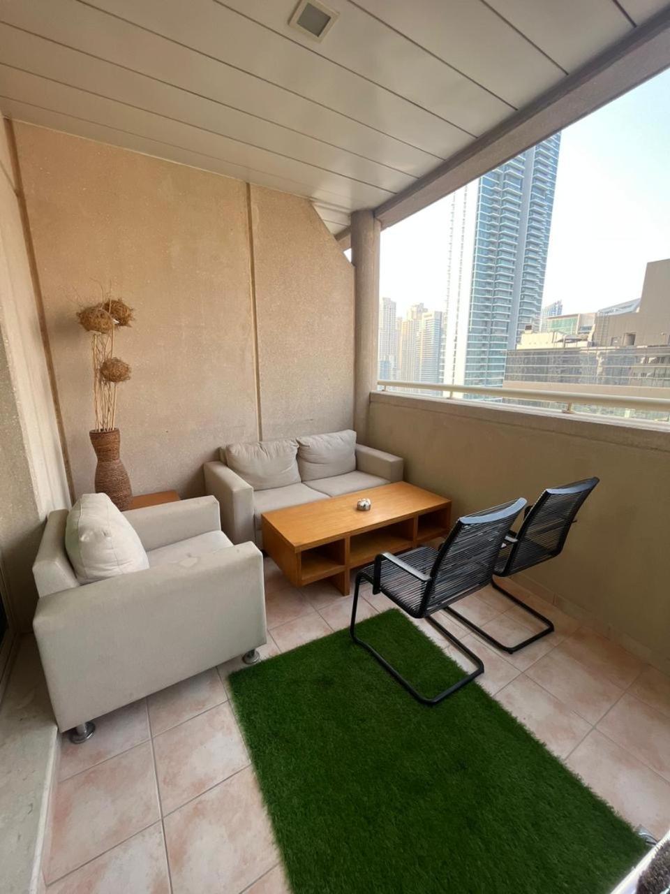 Homestay Tidy Master In Marina Near Metro