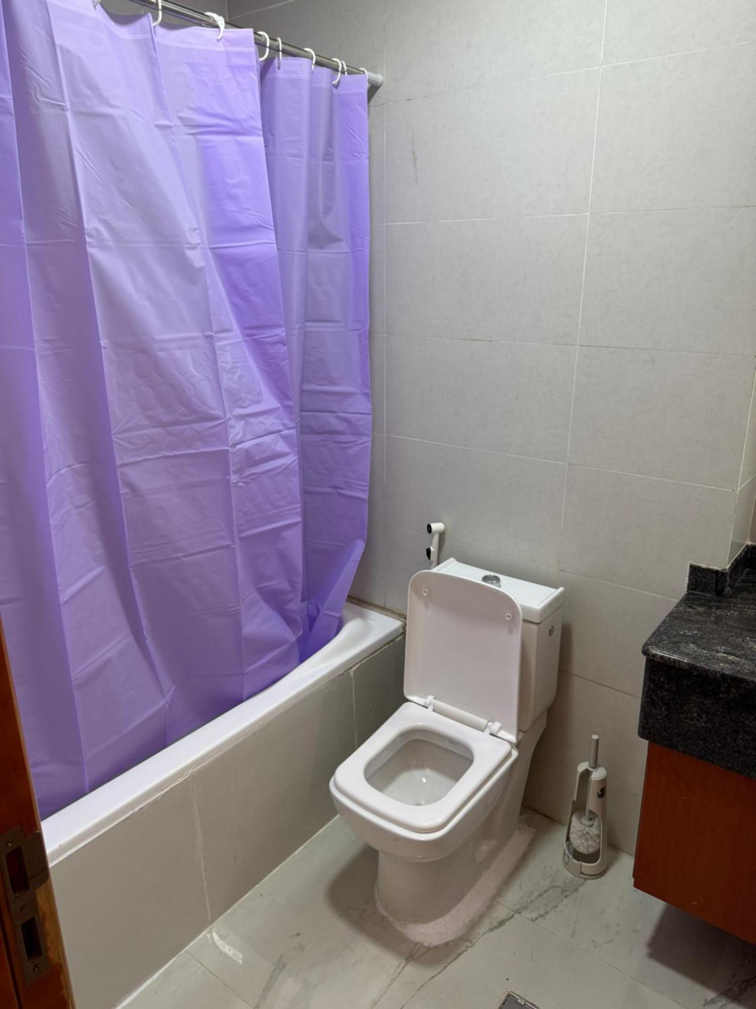 Tidy Master In Marina Near Metro *