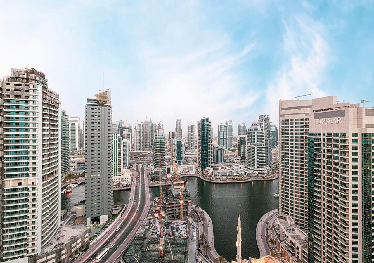 Apartment Modern 4br With Balcony And Scenic Marina Views *