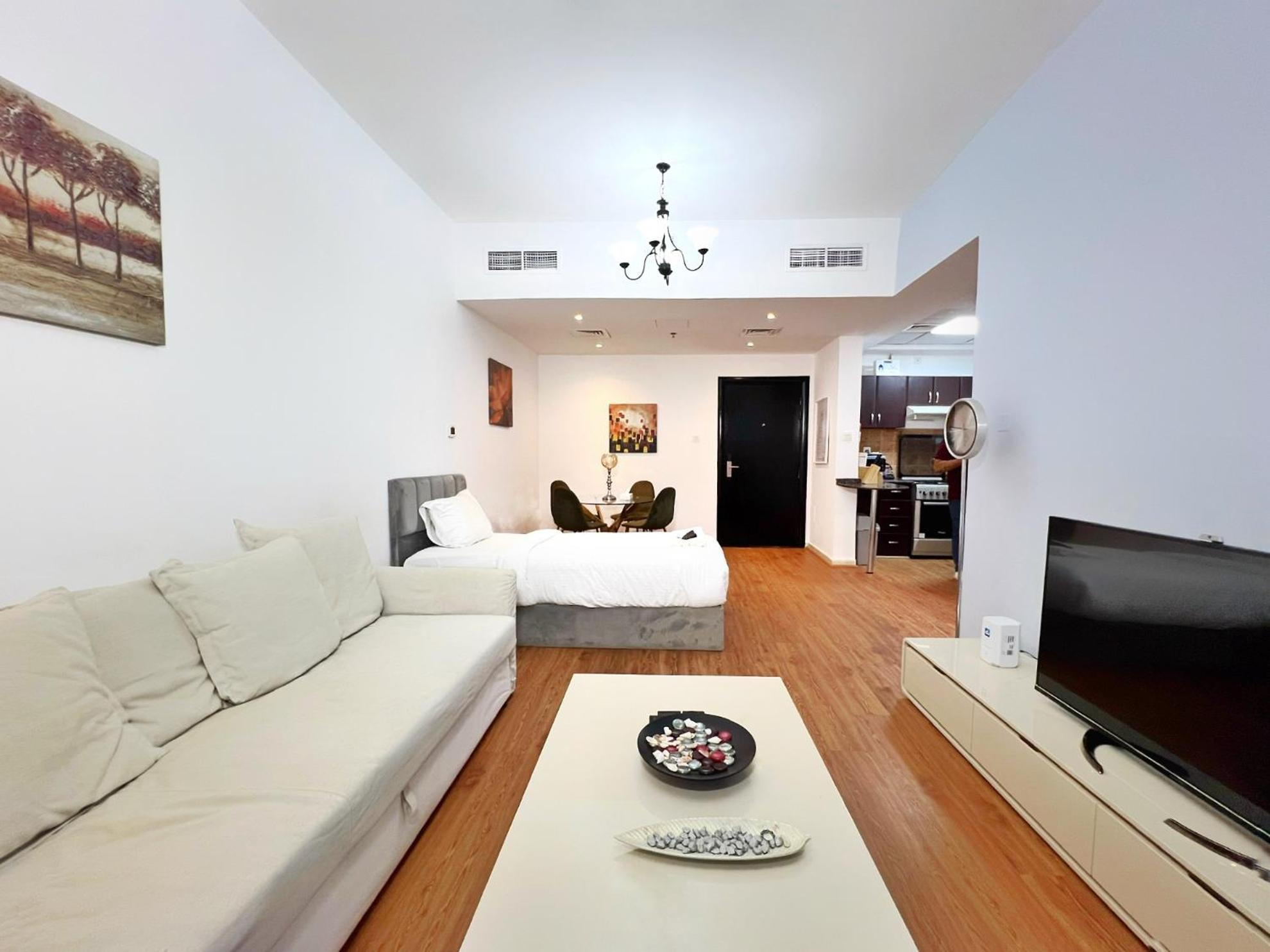 Apartment Relaxing 1 Bedroom With All Facilities Dubai