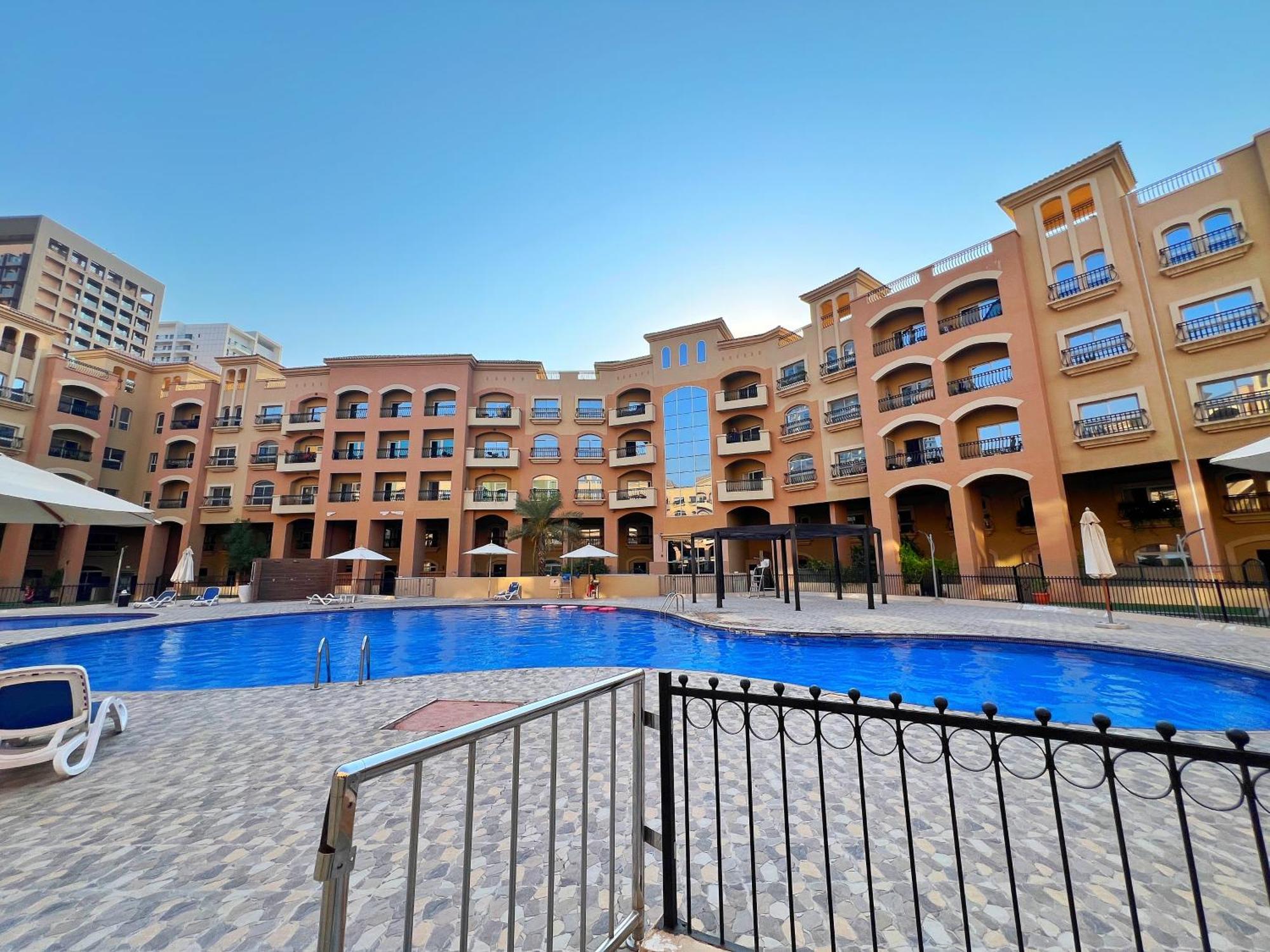 Apartment Relaxing 1 Bedroom With All Facilities Dubai