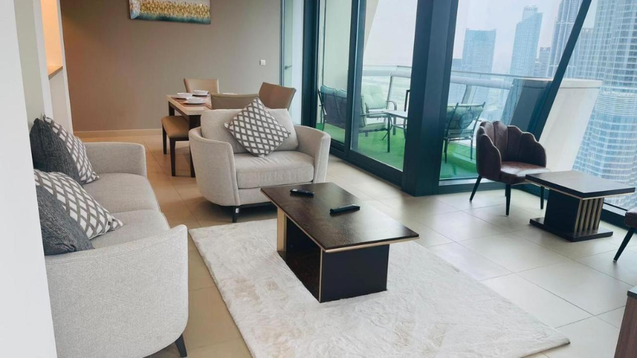Amakin Burj Vista Tower 1