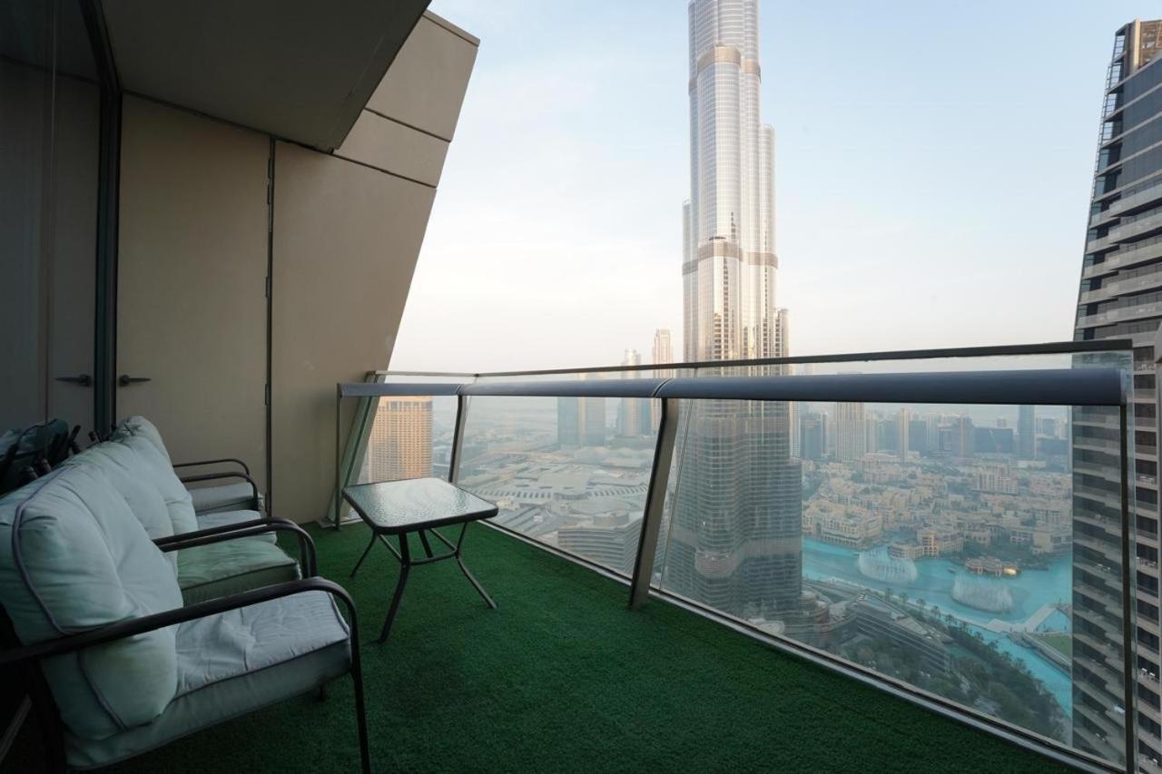Amakin Burj Vista Tower 1 * Dubai