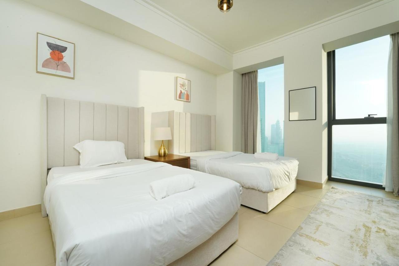 Apartment Amakin Burj Vista Tower 1 Dubai