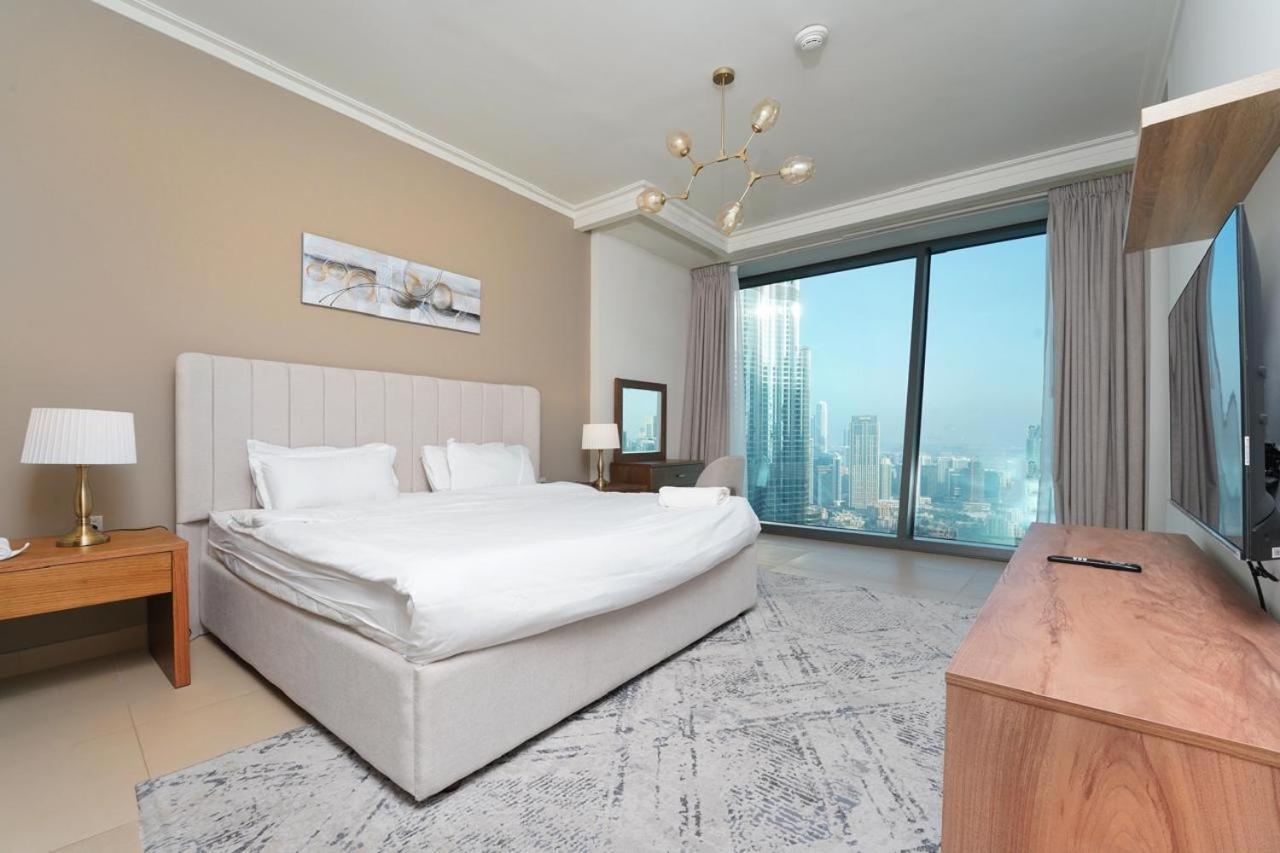 Amakin Burj Vista Tower 1