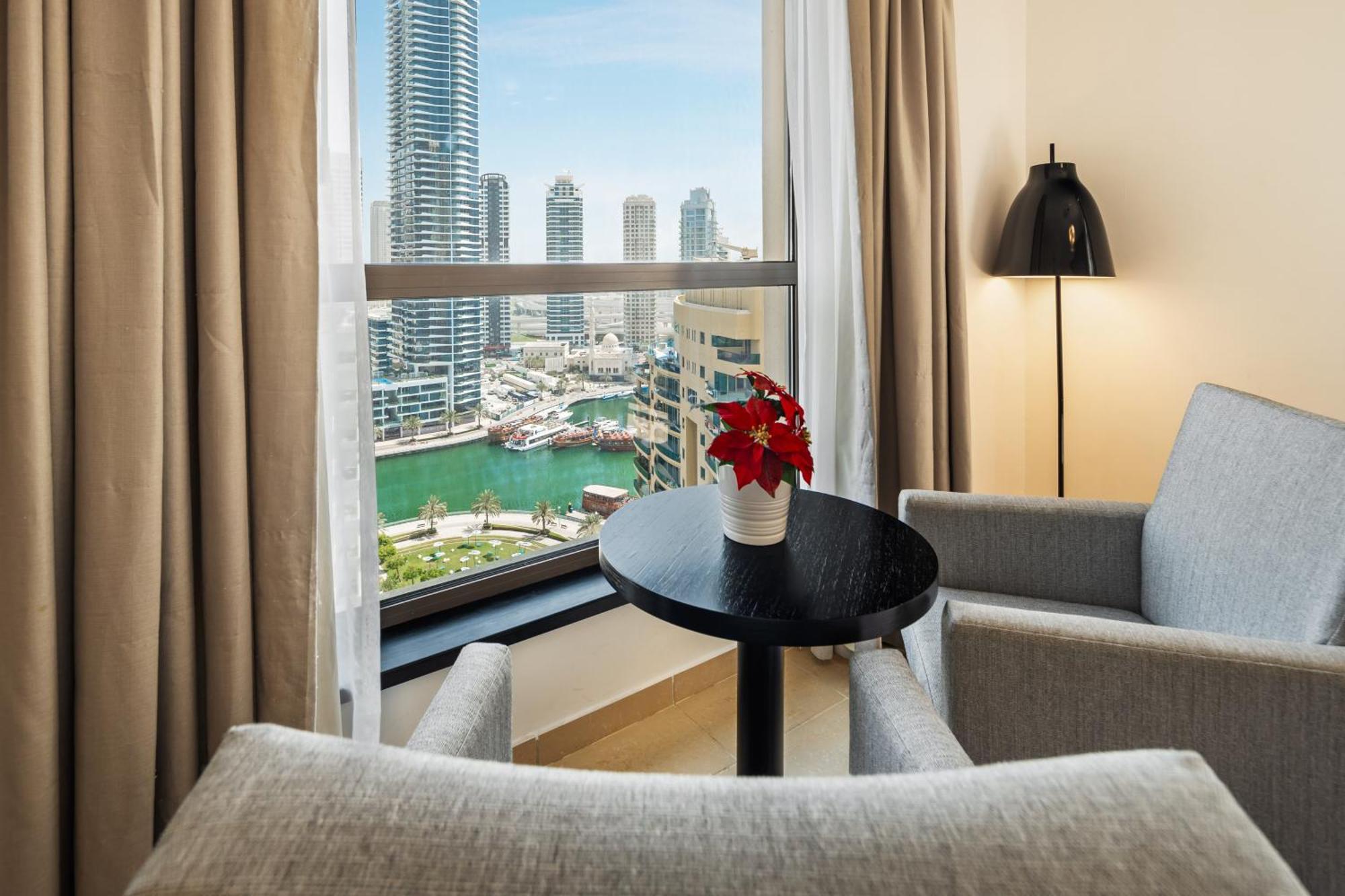Apartment Brand New Spacious, Deluxe, 5br Maidroom On Jbr Walk Next To ,tram & Mall By La Buena Vida Homes