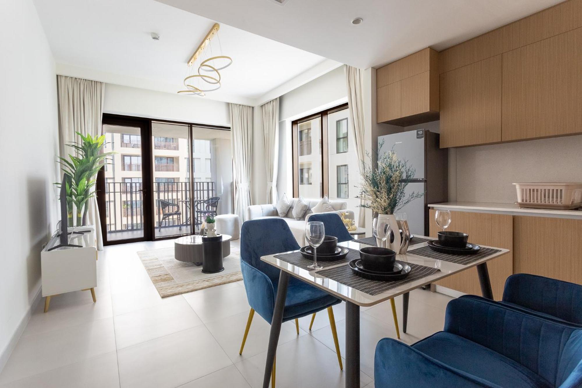 Elegant 1 Bedroom At Creek Bayshore Apartment