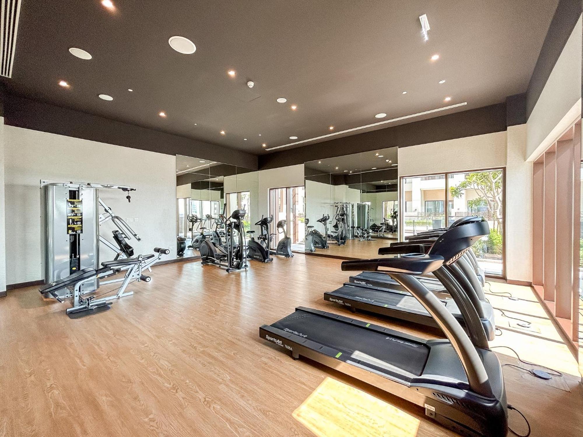 Elegant 1 Bedroom At Creek Bayshore *