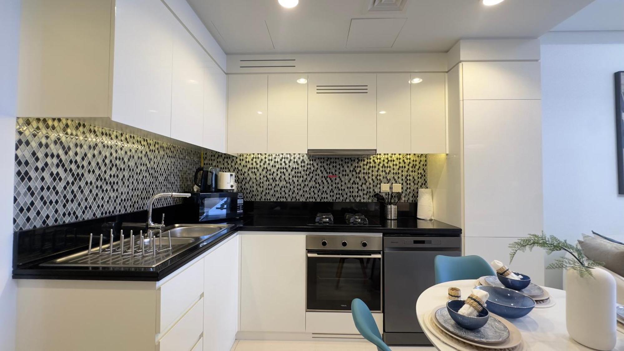 2br Sky High Floor At Aykon Tower C Business Bay By Vibel Apartment Dubai