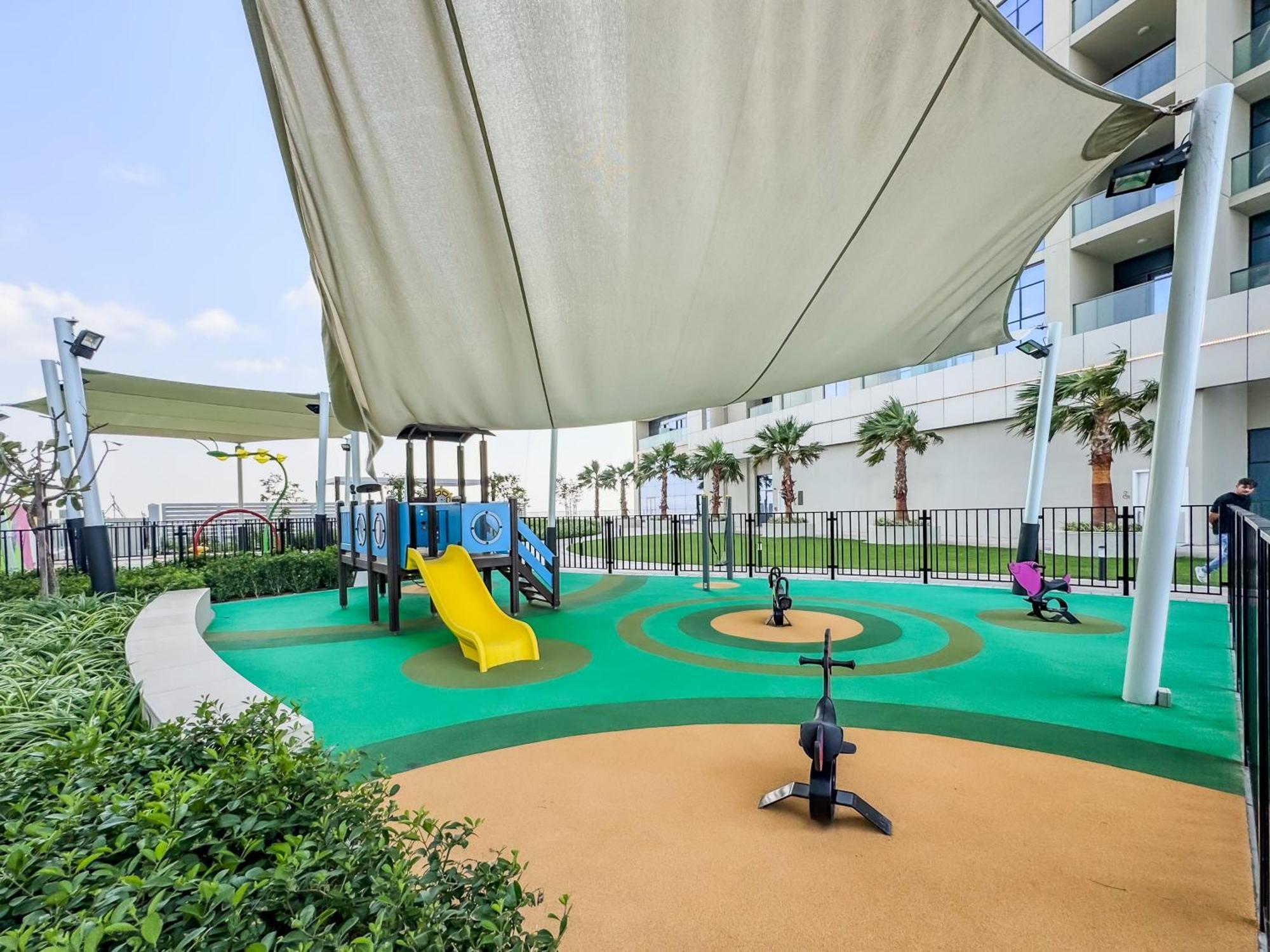 Apartment 1 Bed In Upscale Neighbourhood Business Bay *