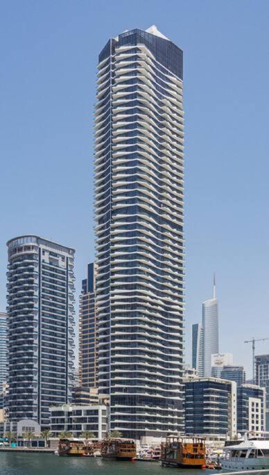 Stella Maris Marina - Unrivalled Marina Views - 2 Bdr Apartment *