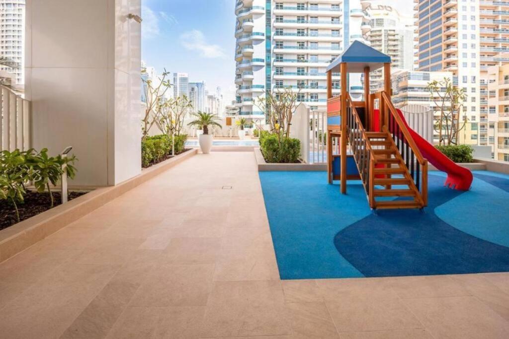 Stella Maris Marina - Unrivalled Marina Views - 2 Bdr Apartment *